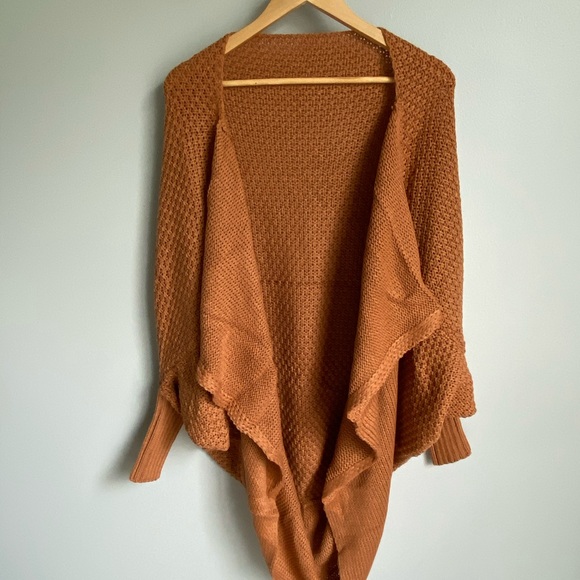 Oversized Cocoon Cardigan - Picture 3 of 8